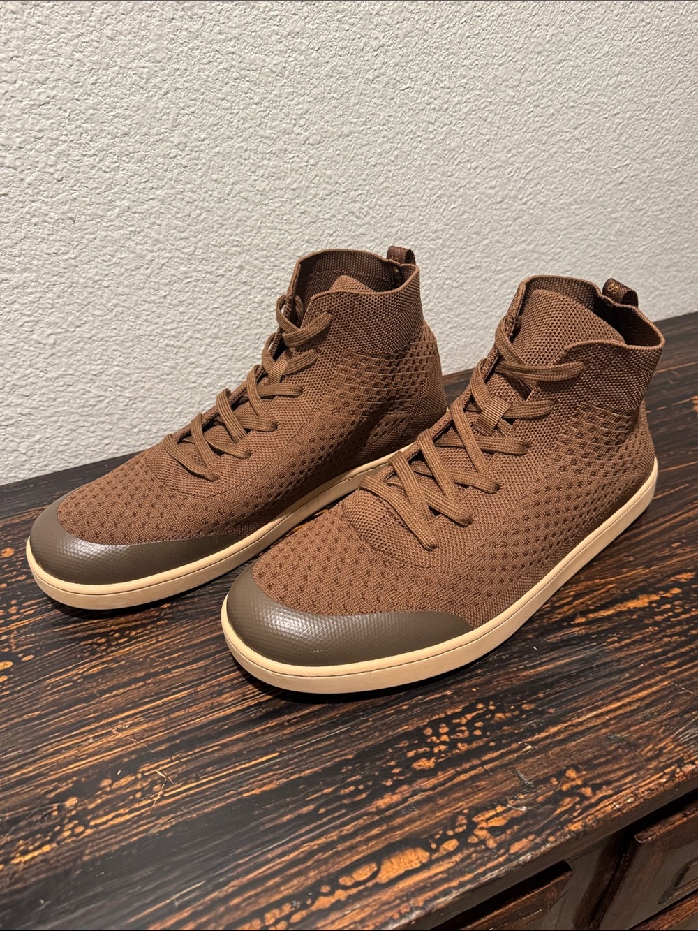 SUAVS Brown Knit High-Top Sneakers